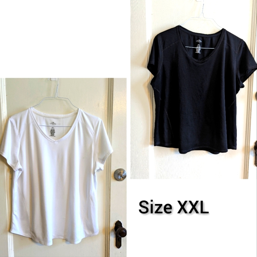 St. John Bay Shorts Sleeve quick-dri top Sz XXL